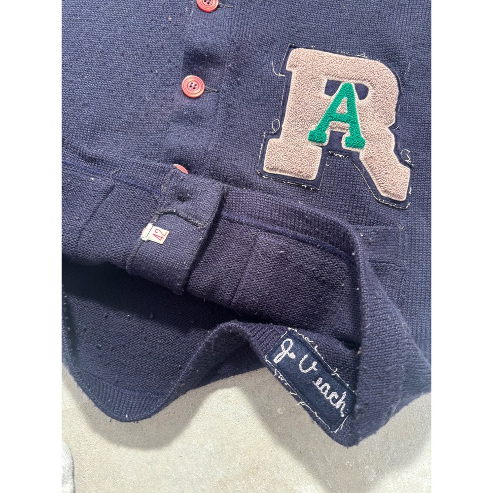Vintage Gus Doerner Sports Letterman Cardigan Navy Blue Varsity Sweater Size 42 - Picture 3 of 6